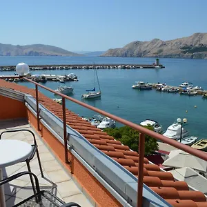 Borna Apartman Baška